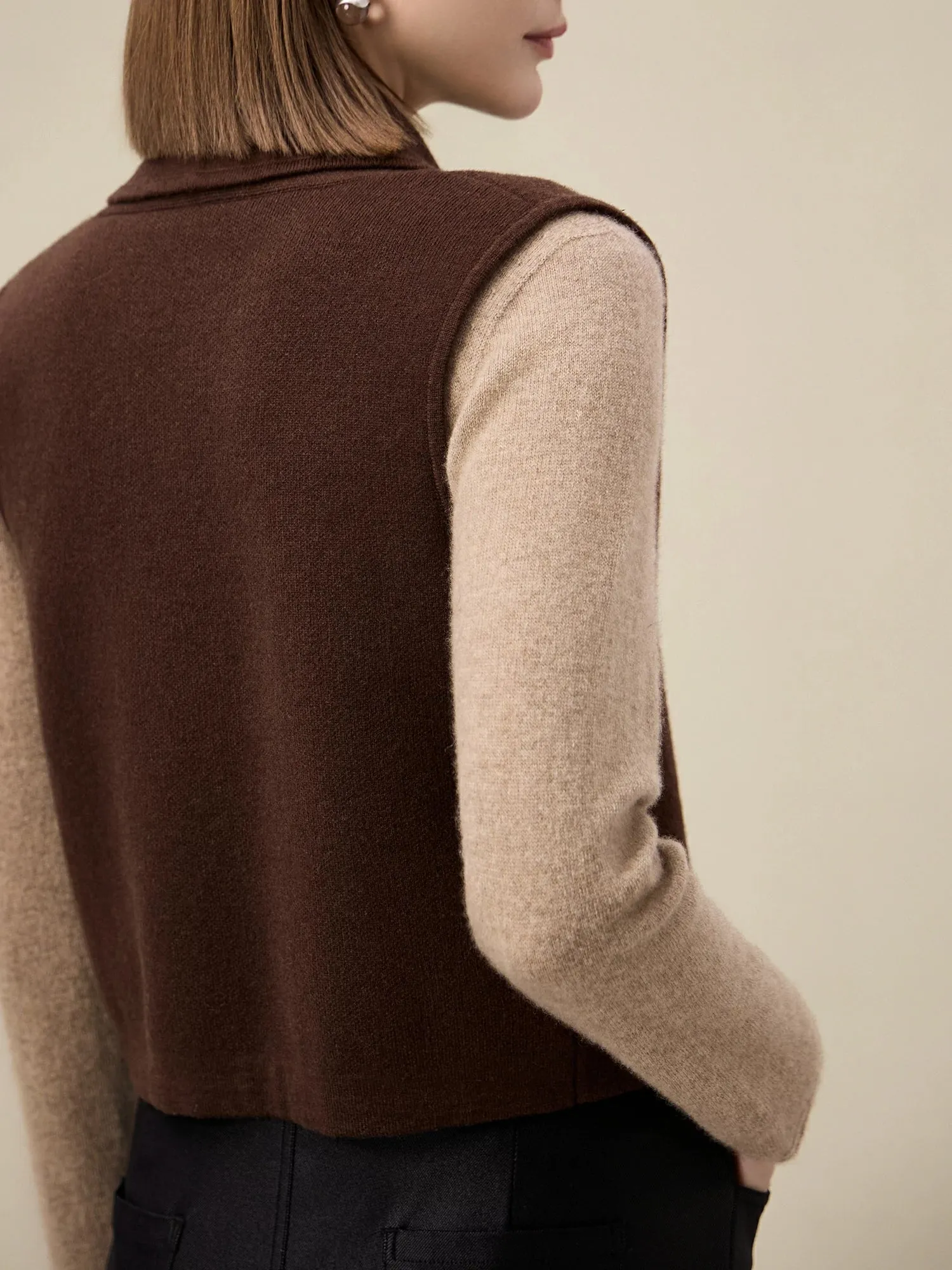 Amoretu 100% Wool Double Breasted Sleeveless Knit Vest