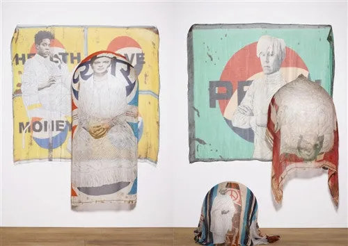 Faliero Sarti "Salvador Dali Bollicine" Scarf