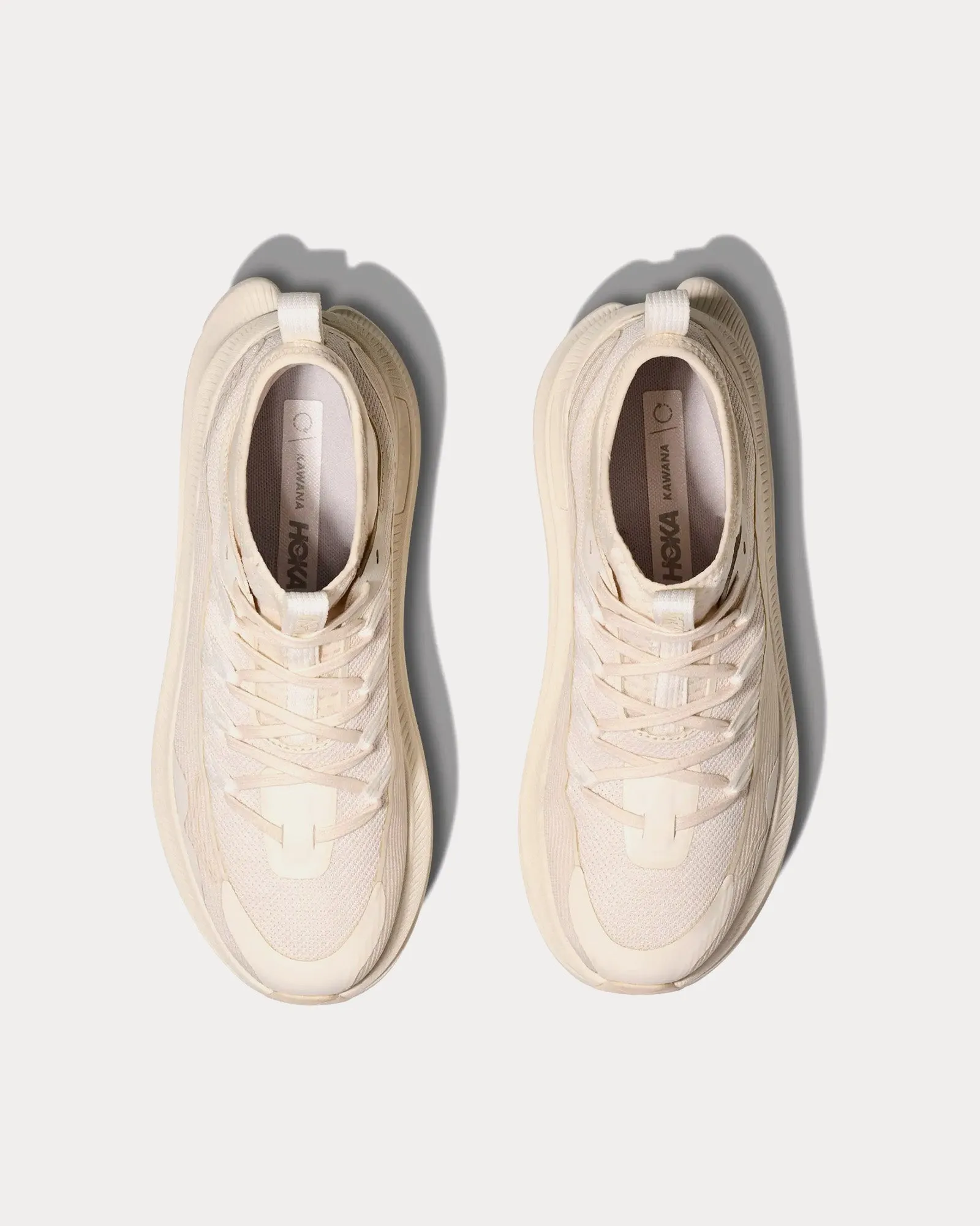 Kawana Mid Alabaster / Alabaster Running Shoes