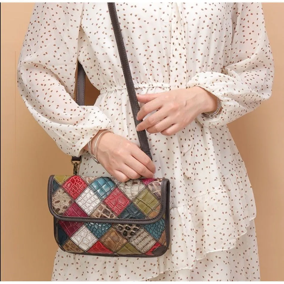 Opulessa Chic Zip Crossbody